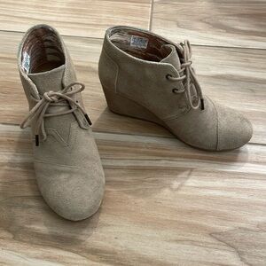 Toms booties